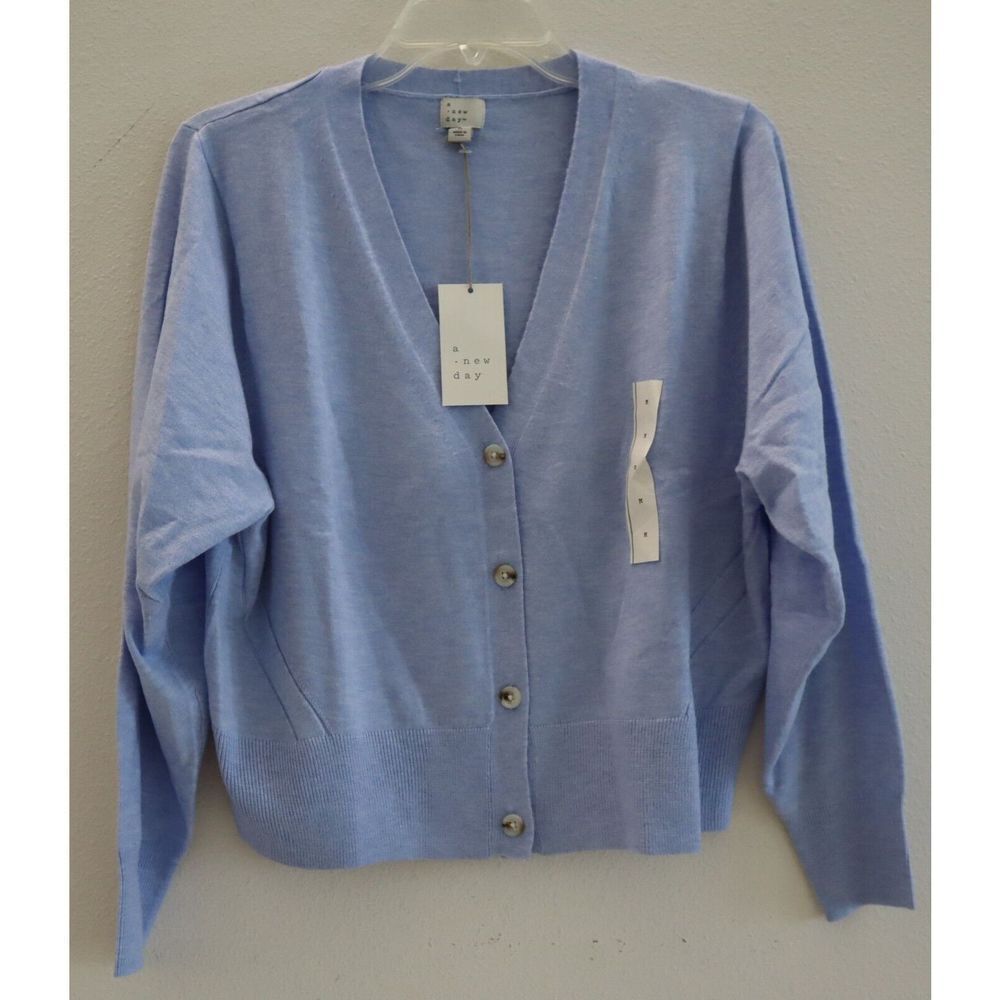 A New Day W9R5Z4 Women's Sz Medium Light Blue Brand Long Sleeve Cardigan Sweater